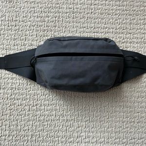 Mission Workshop Axis Hip Pack - Grey